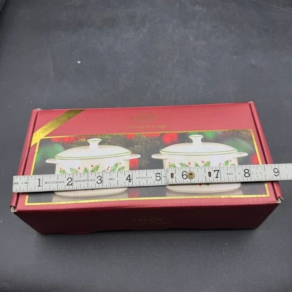 Lenox Holiday Mini Casserole Set of 2 Christmas Holly Berry Cream Ceramic Baker